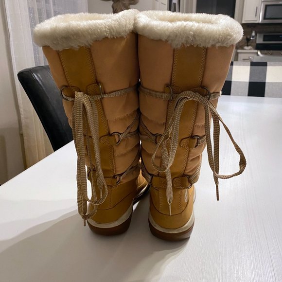 Women's Timberland Tan Leather Winter‎ Snow Boots Size 6 M Model 18388 2178 - Picture 6 of 10